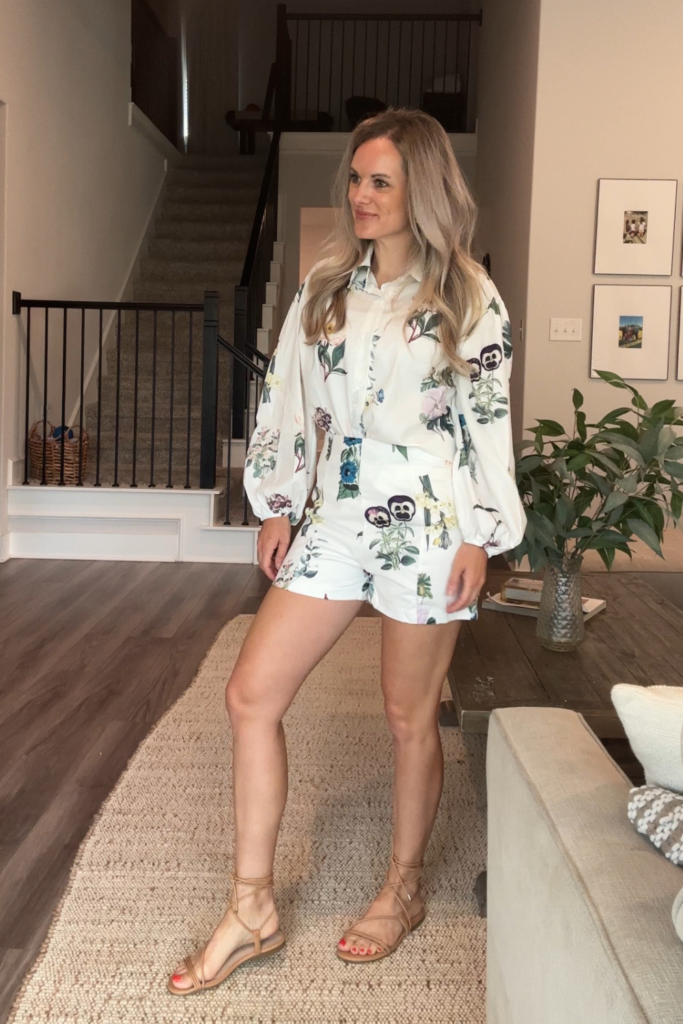 How to style a matching set for summer women's